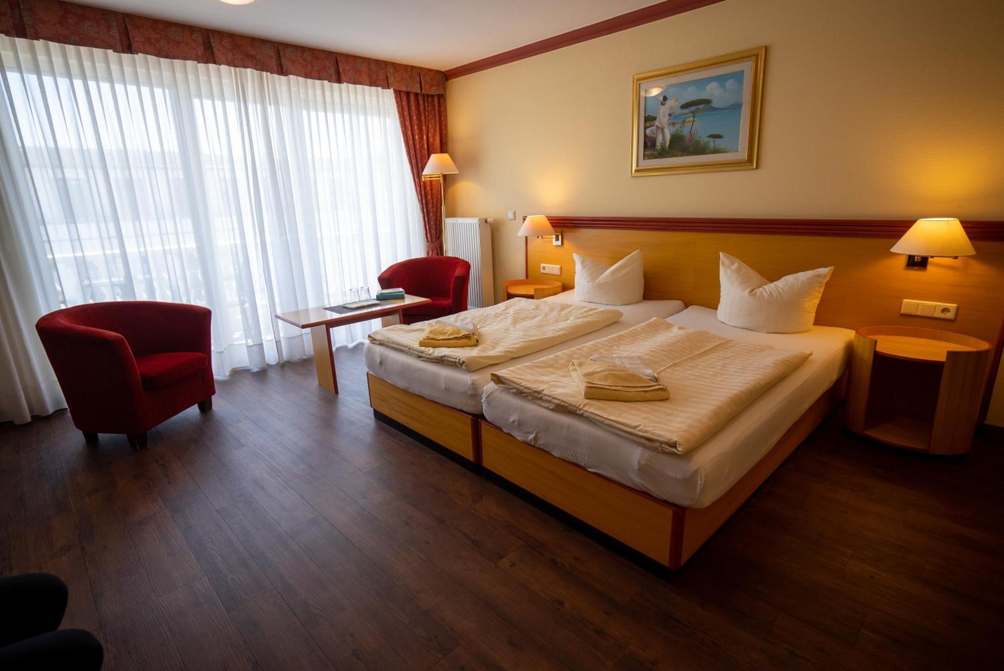 Hotel Esplanade & Aparthotel Rialto Ostseebad Ostseebad Binz Exterior foto